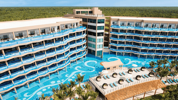 El Dorado Seaside Suites